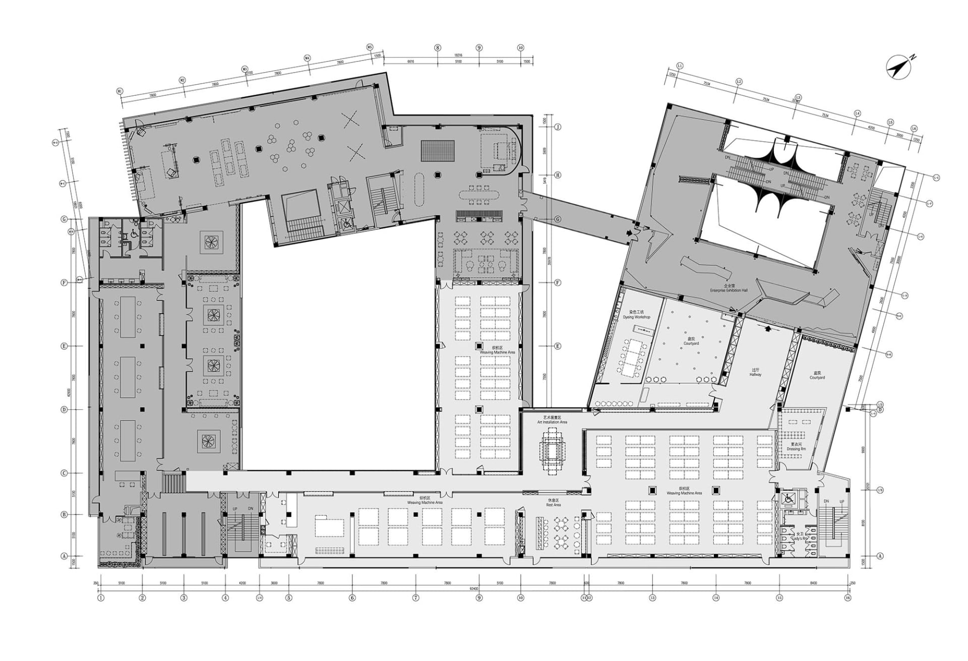 工廠建築的詳細建築平面圖，呈現鋼材與混凝土結構元素。