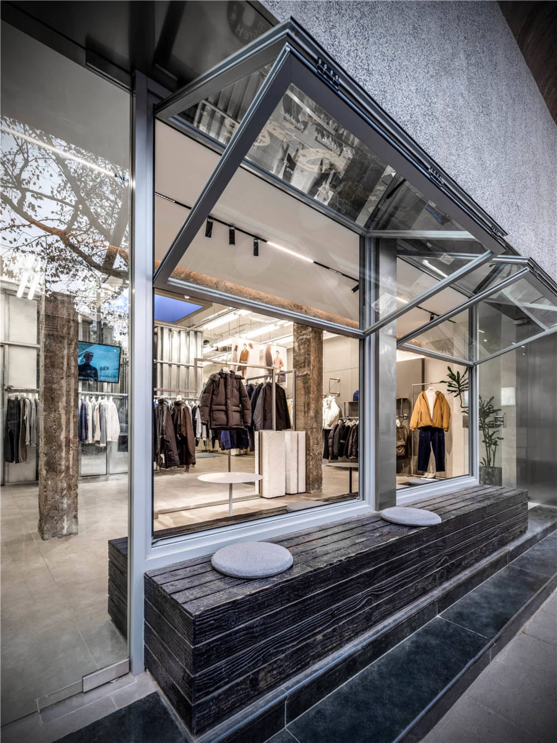 Chic Retail Project 3