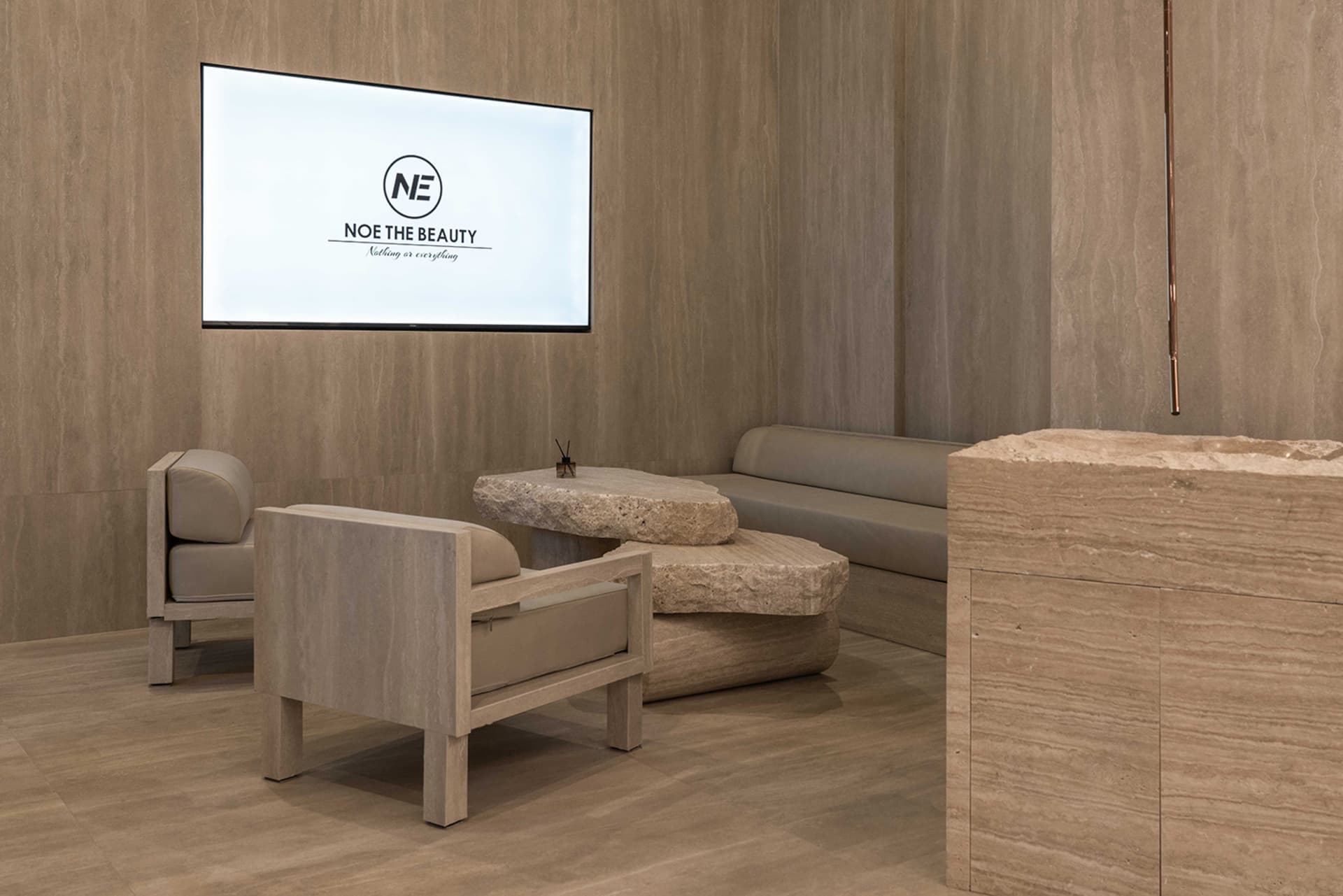 Luxurious Retail Collection 2