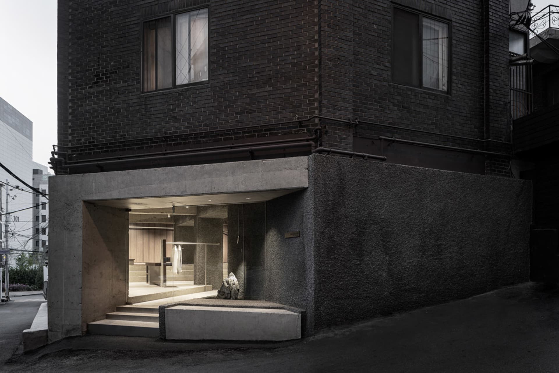 Chic Retail Project 3