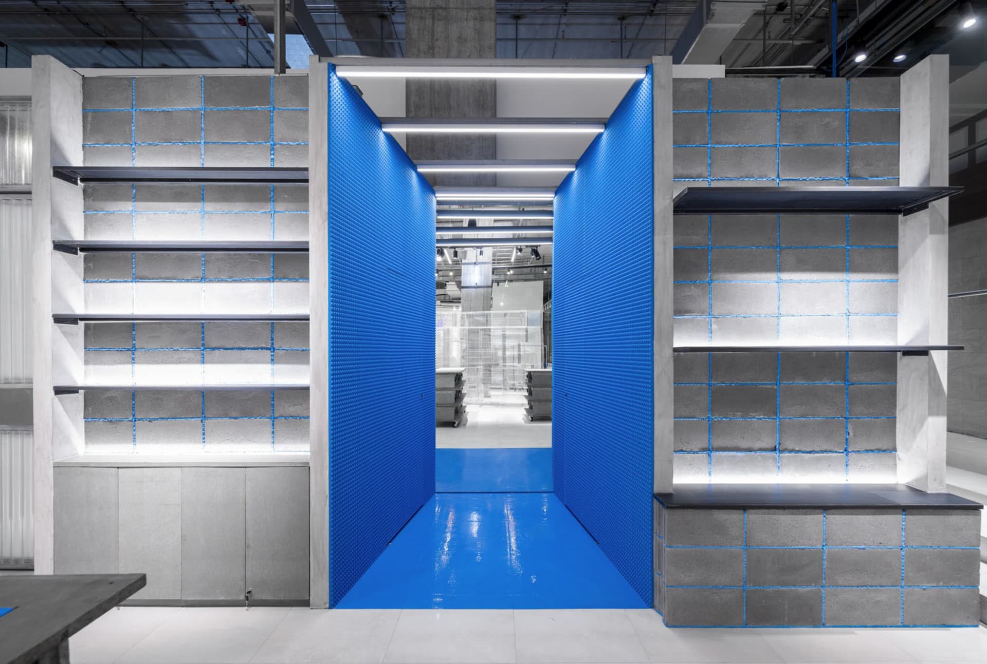 Luxurious Retail Project 4