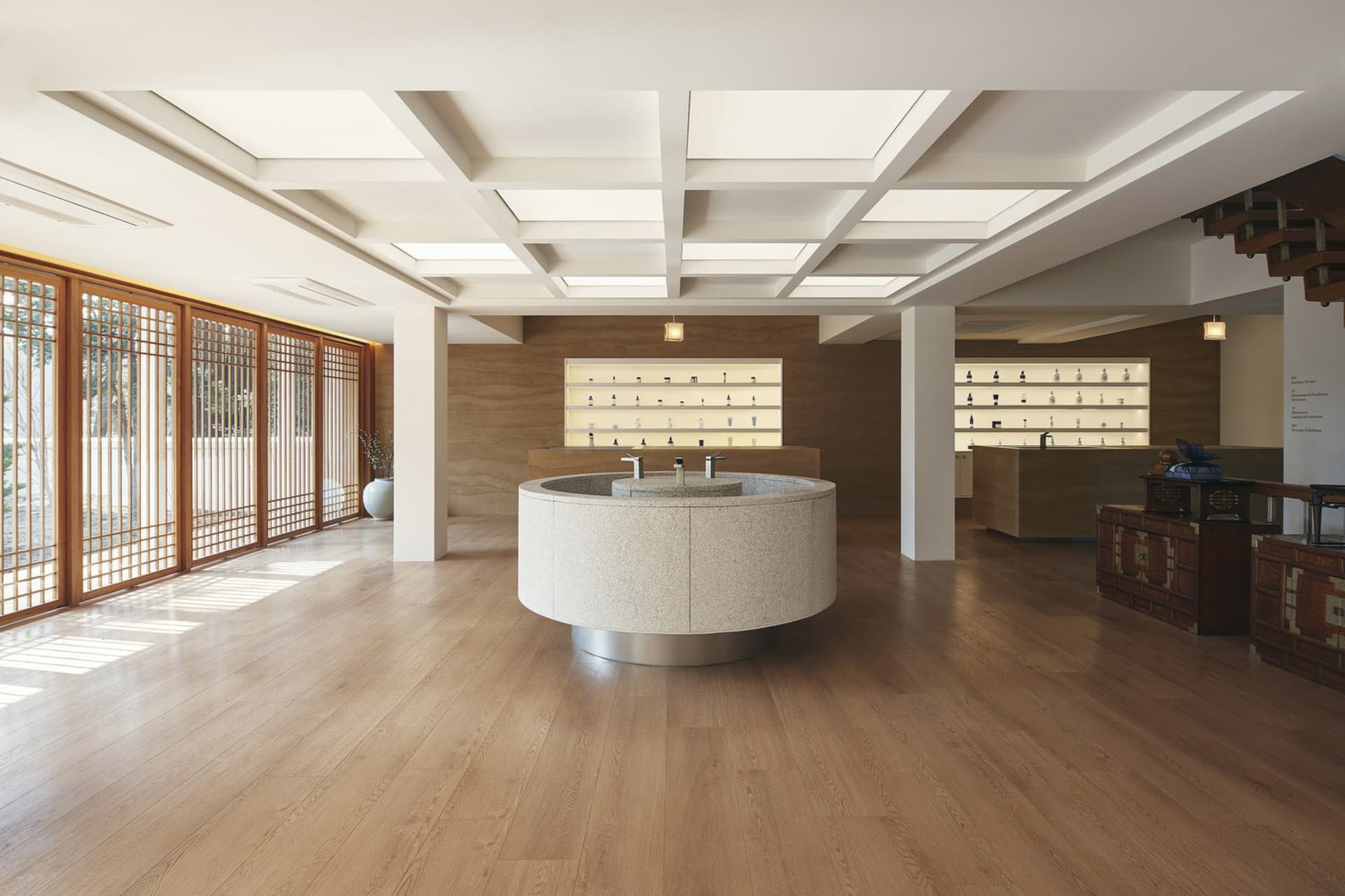 Industrial Retail Design 2