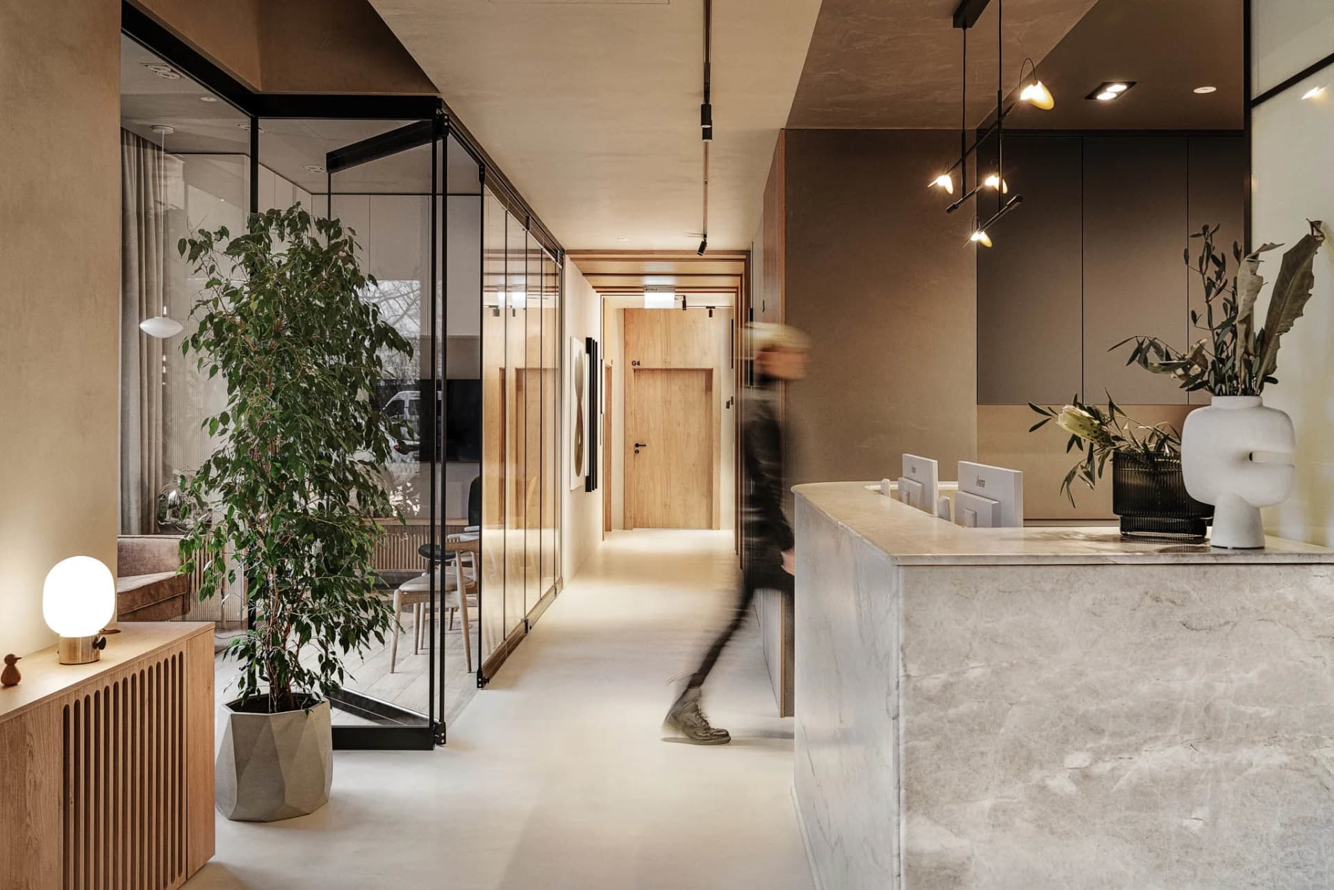 Chic Office Space 1