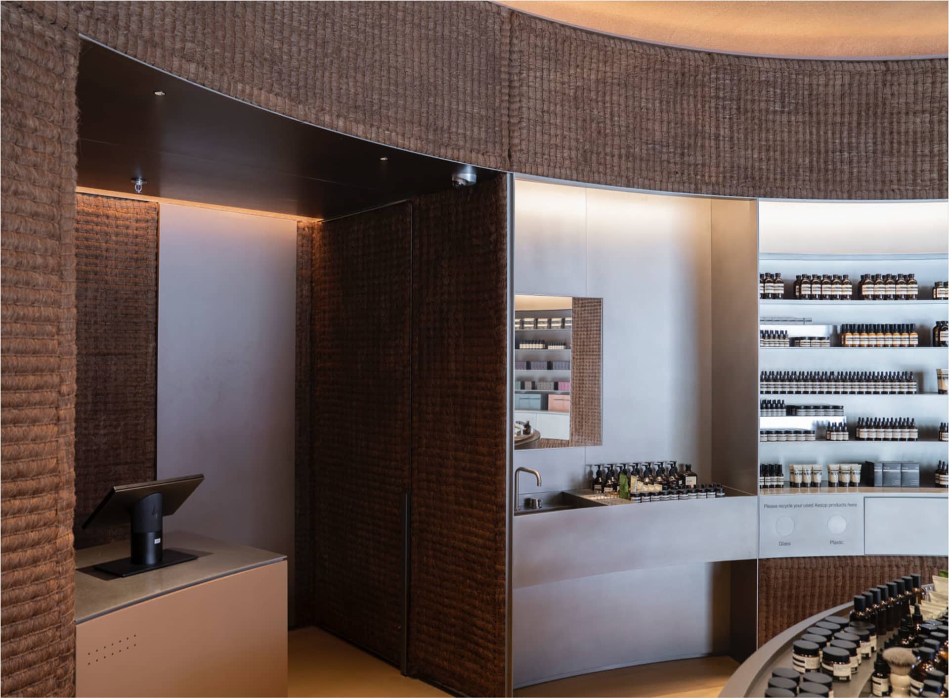 Luxurious Retail Design 2