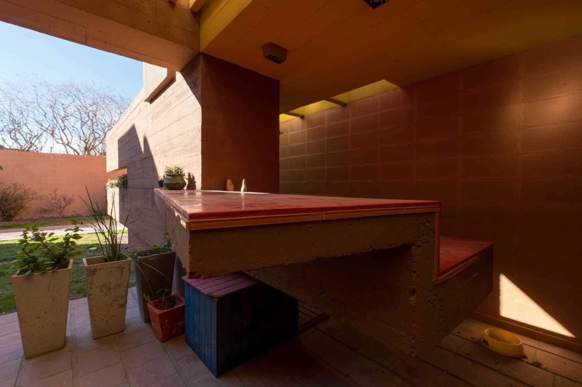 Concrete kitchen with minimalist design elements