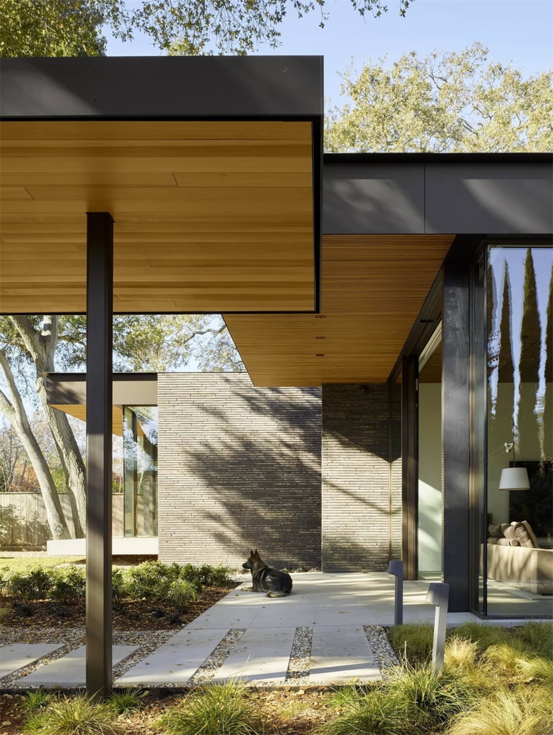 Stunning Exterior Interior 4