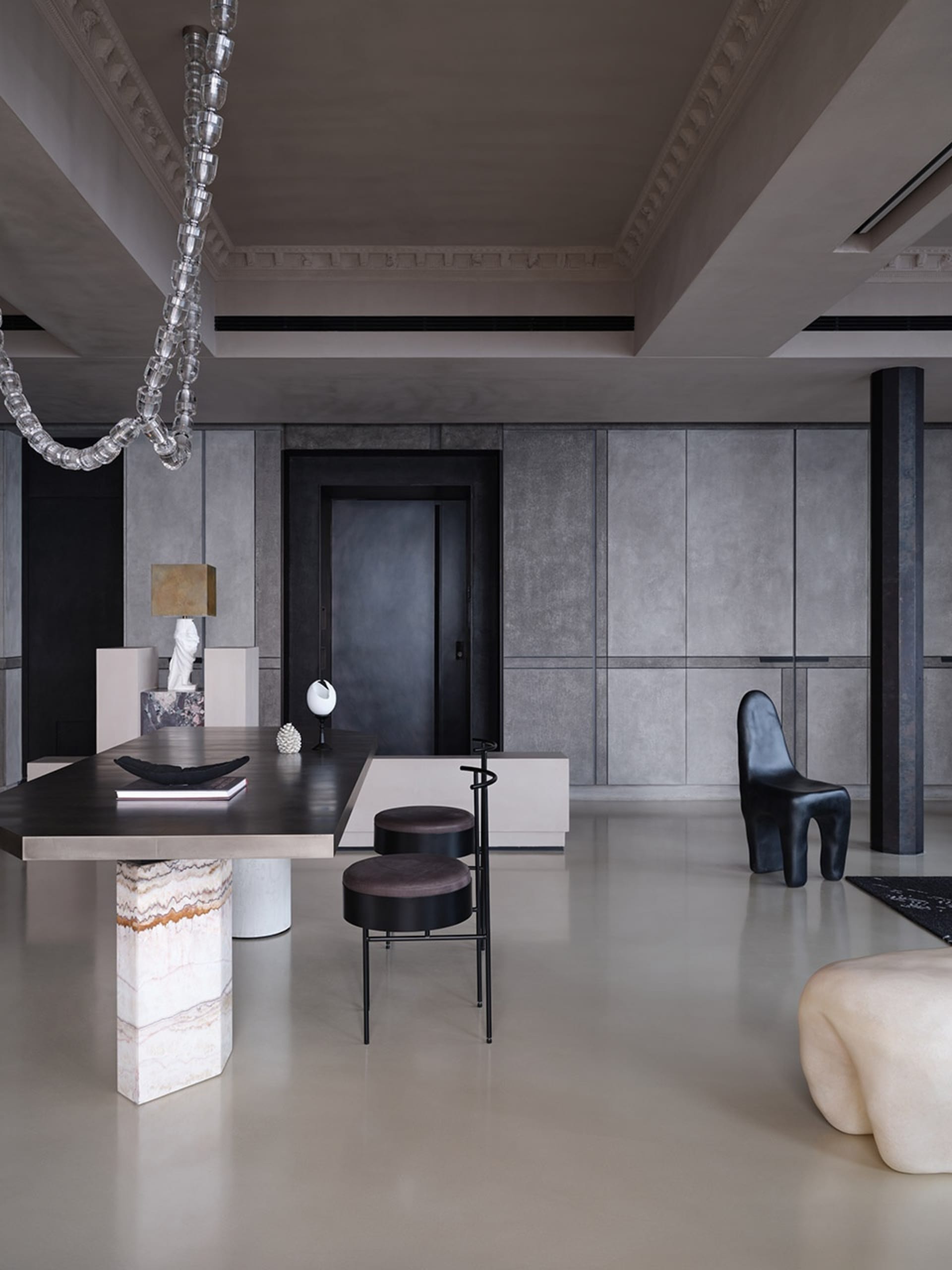 Chic Living Room Concept 4