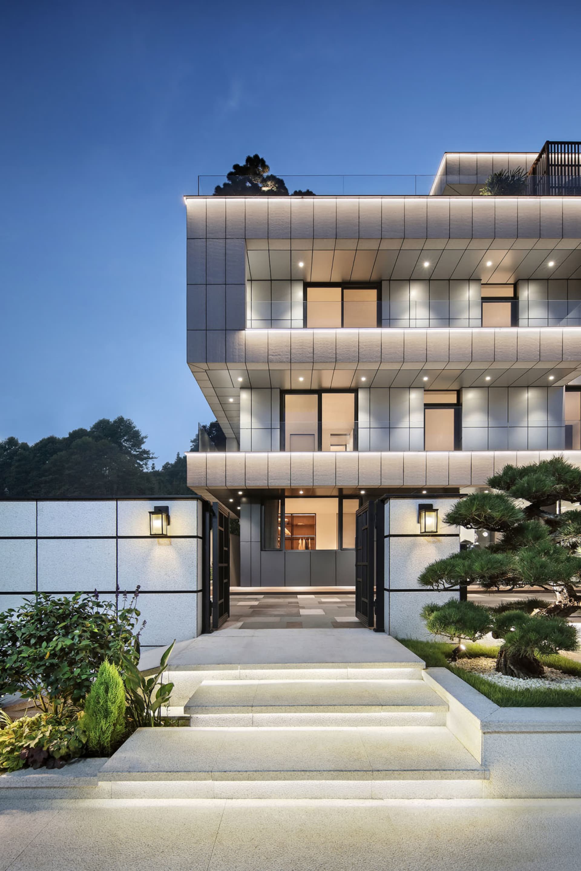 Chic Floor Plan Collection 3