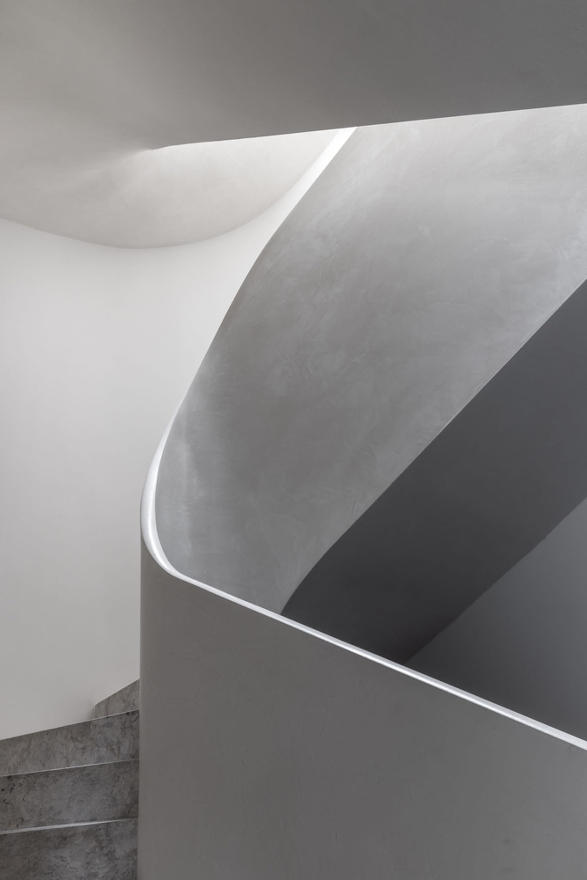 Curved concrete staircase