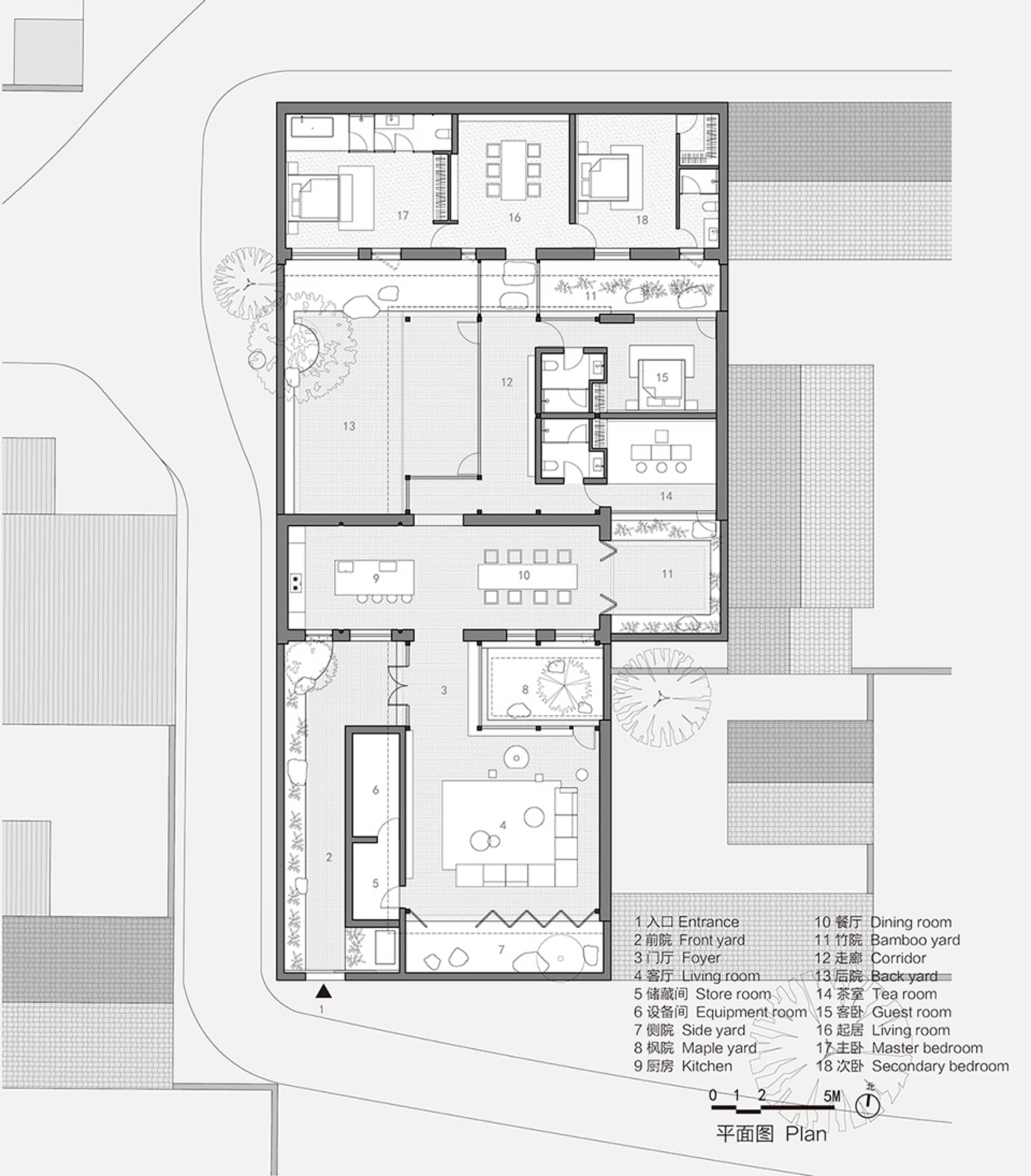 現代住宅平面圖，展示各個房間與空間配置。