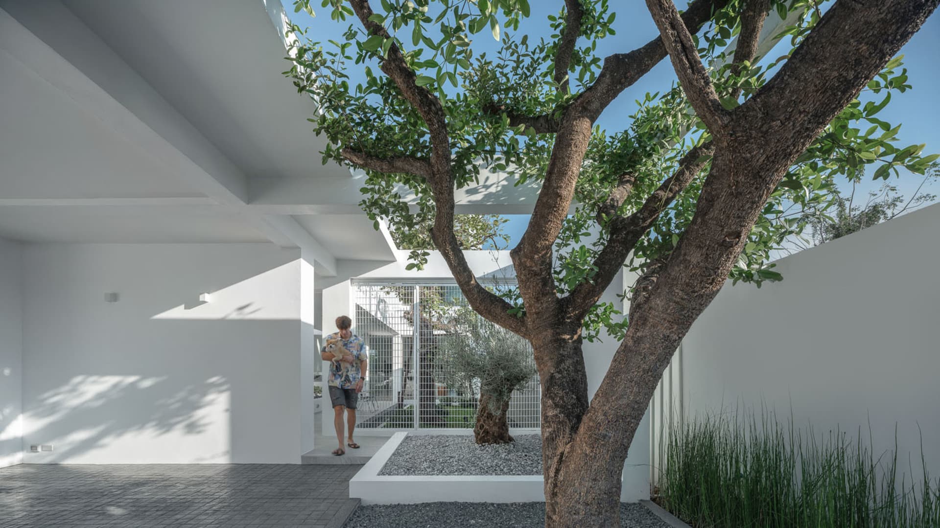 A minimalist interior design featuring stone elements.