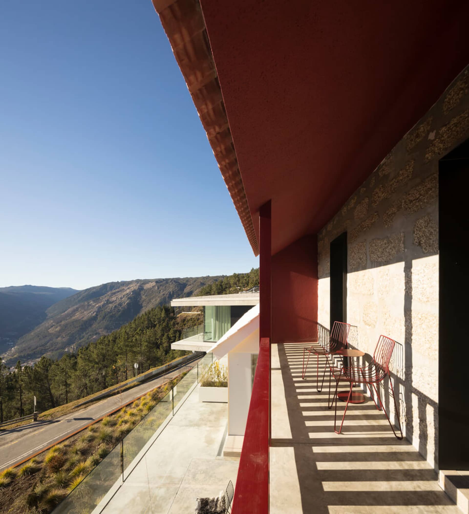 Modern Residential Concrete Balcony | Feel Design