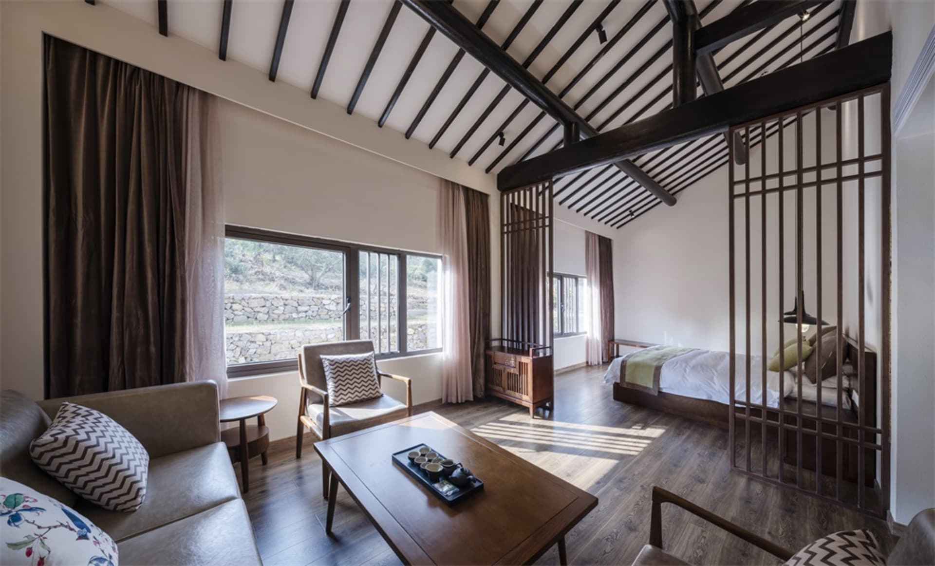A modern bedroom with wooden elements