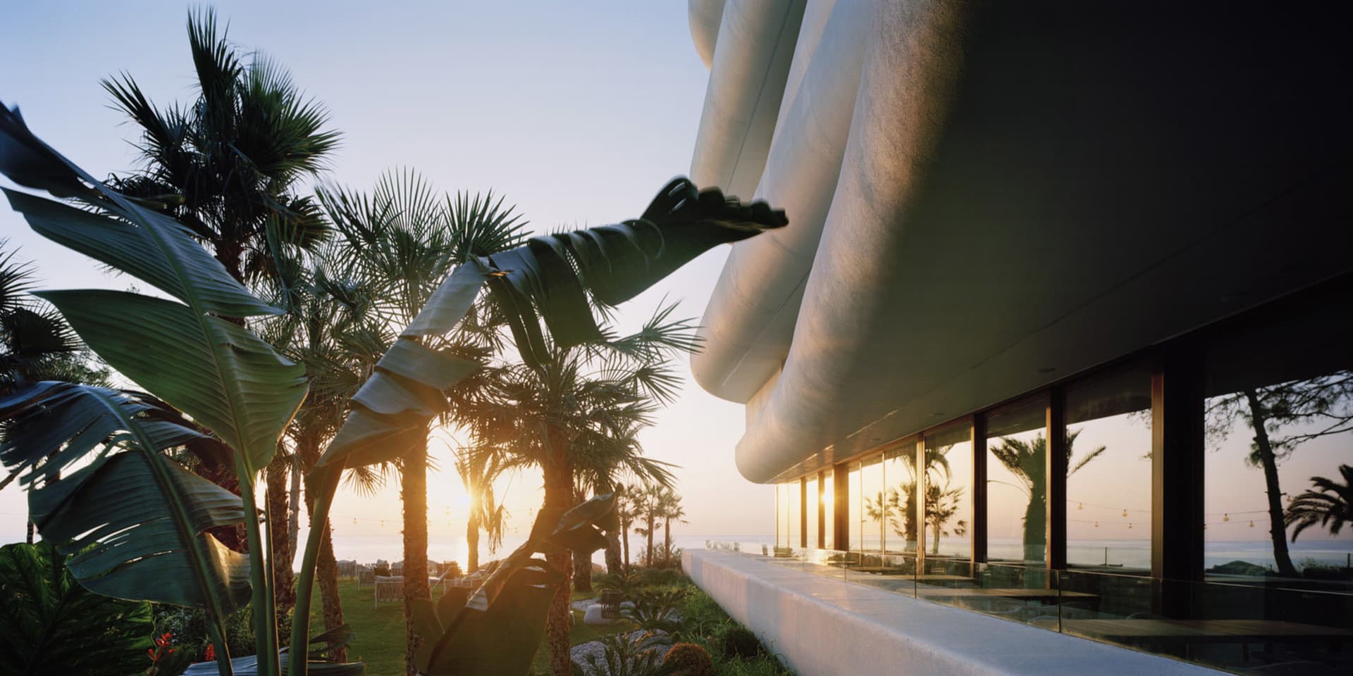 Elegant Exterior Design 3