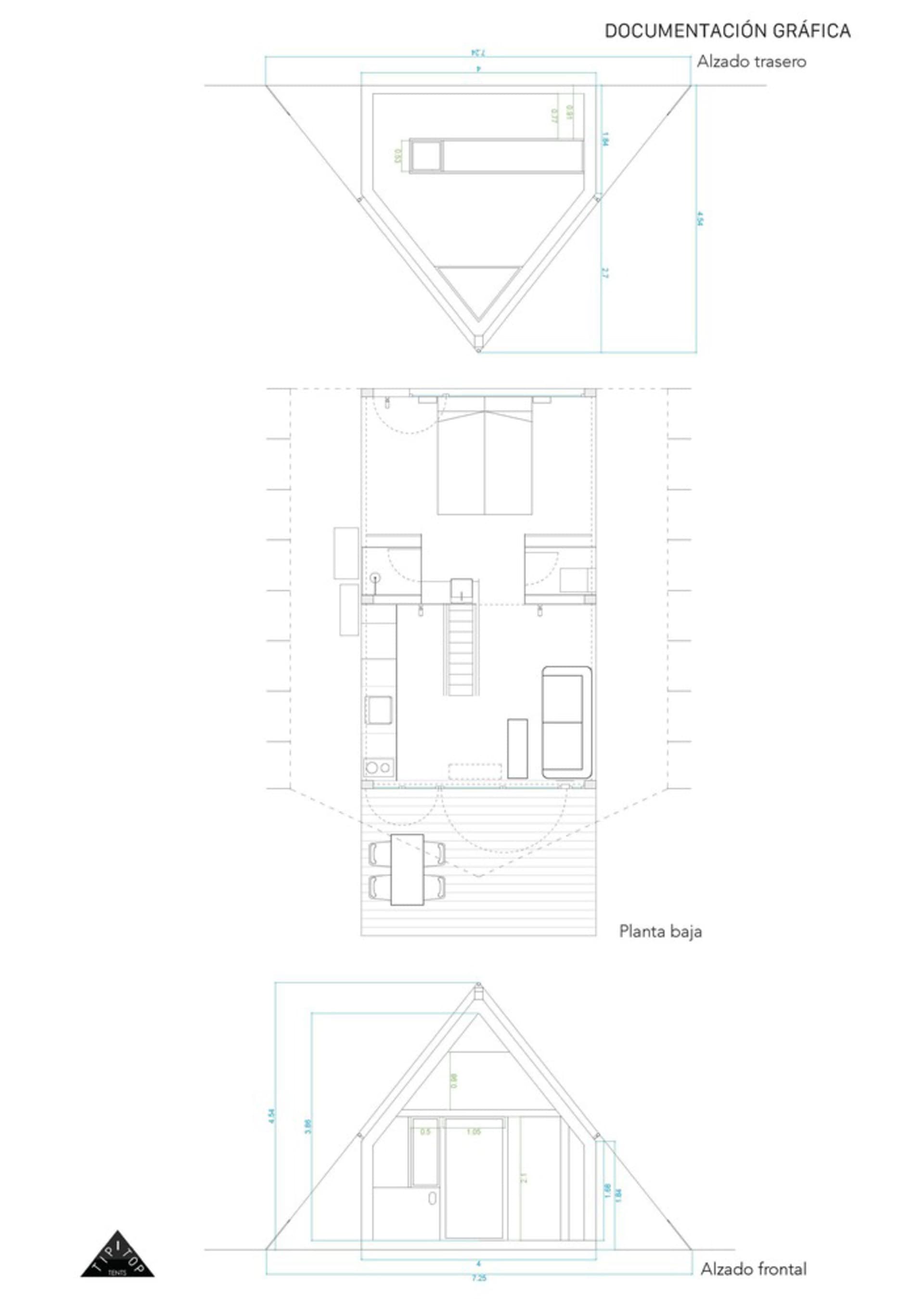 Architectural drawing of a house floor plan with measurements.