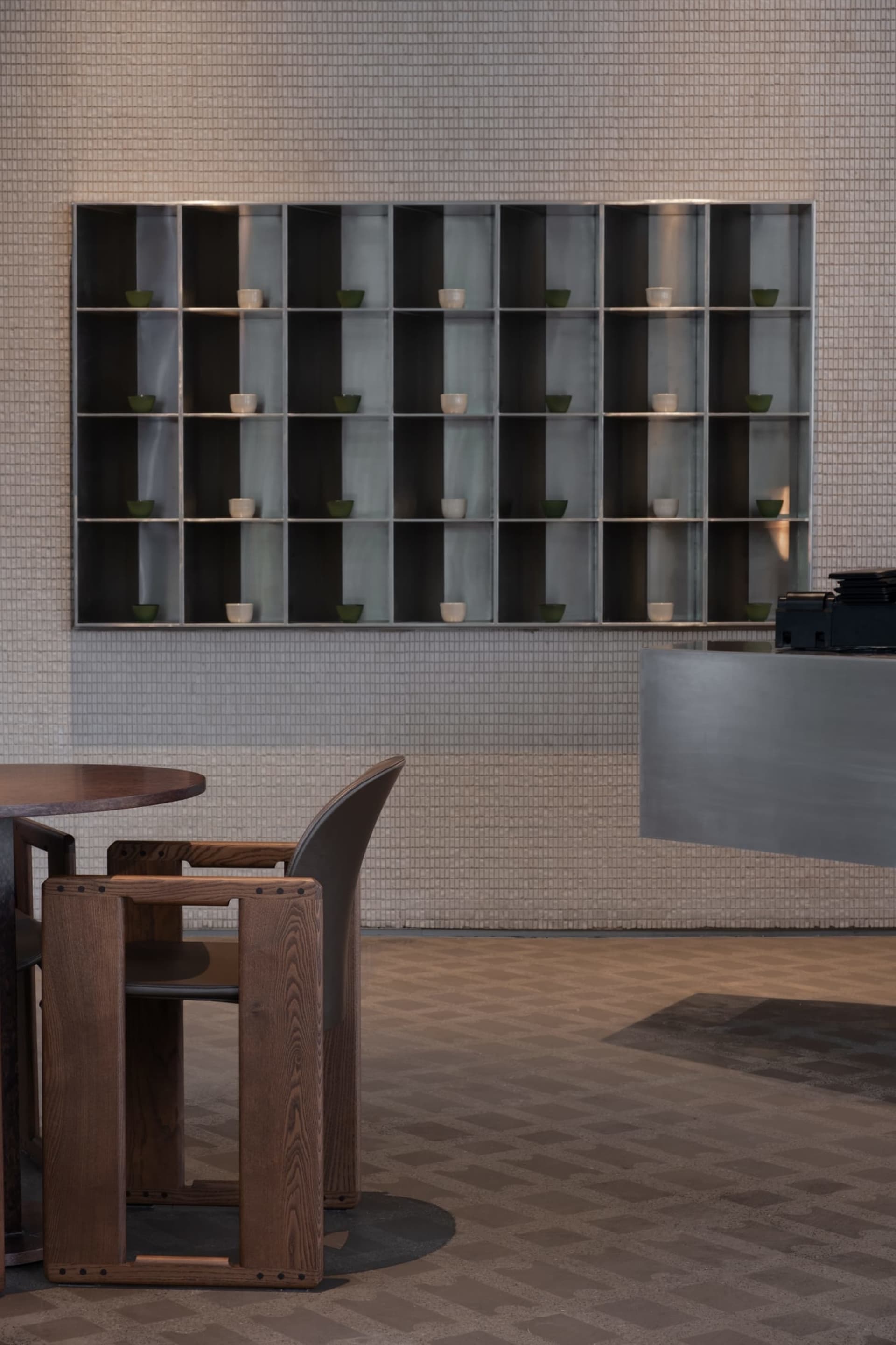 Como Lounge Café Minimalist Coffee, Dubai 2