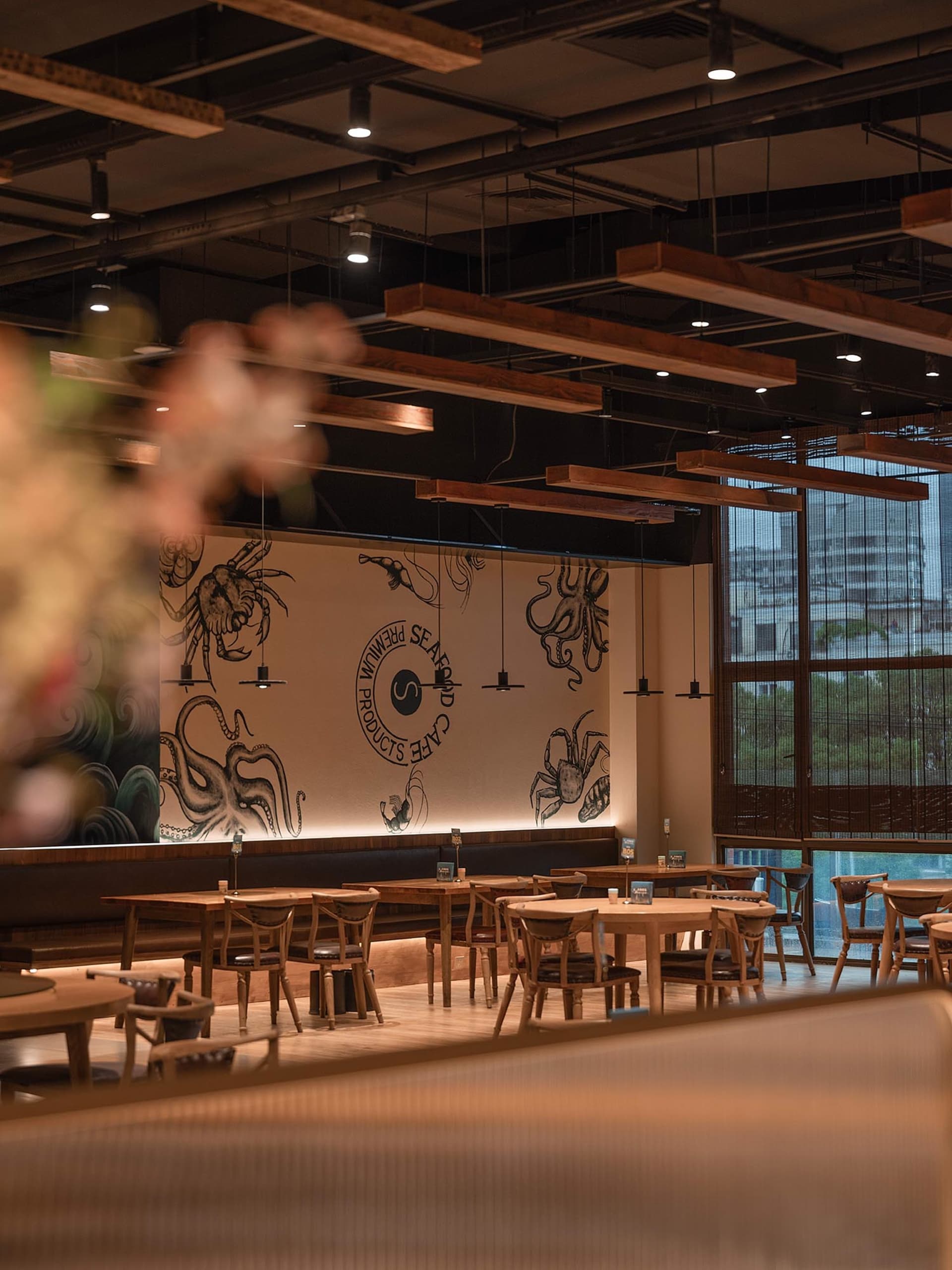 上海 入海码头海鲜餐厅-城市中的精神渔港 1