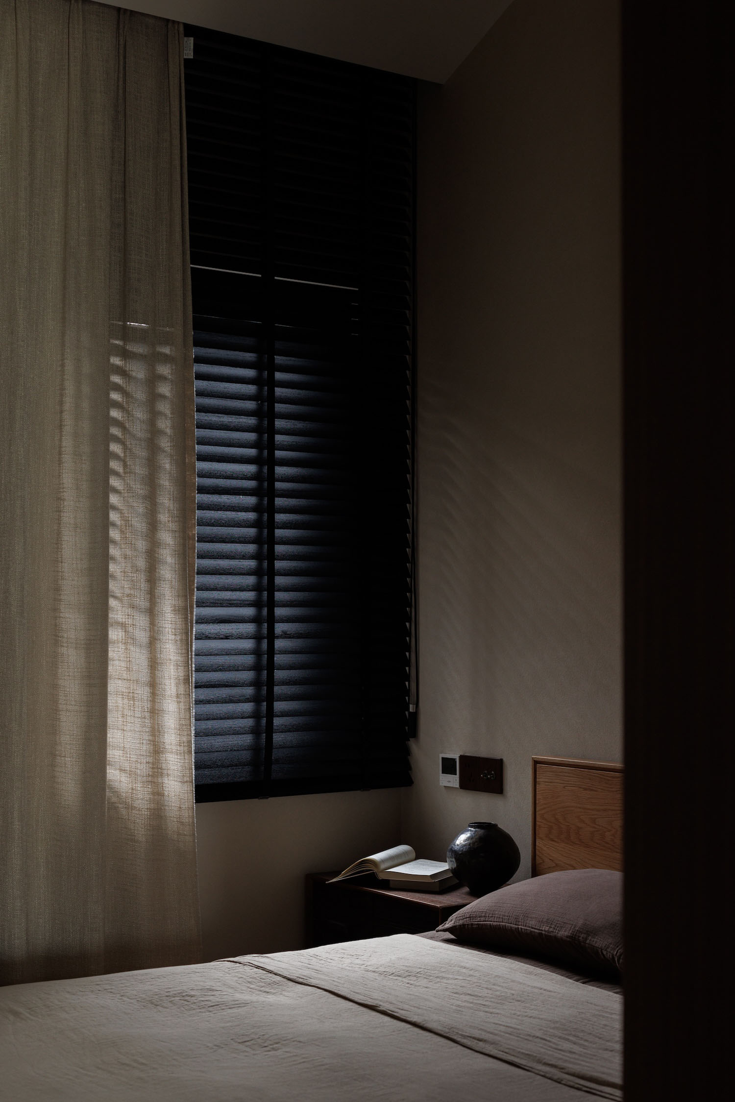 Sophisticated Bedroom Concept 1