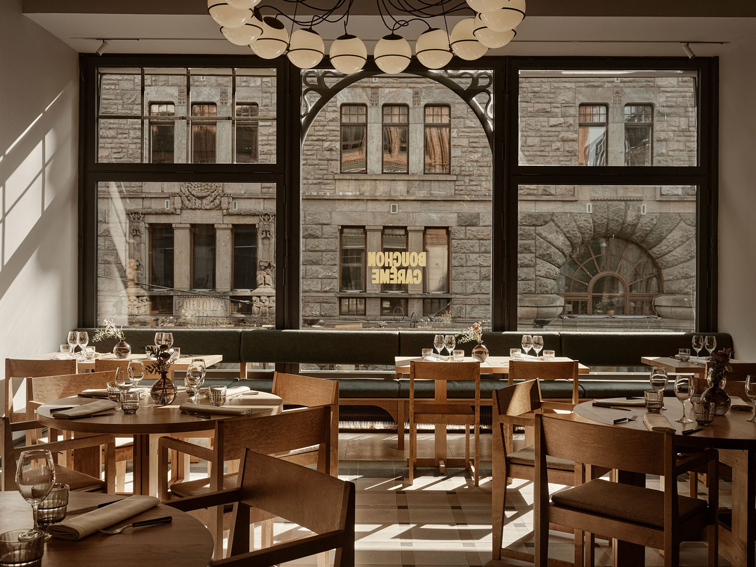 Minimalist Dining Concept 2