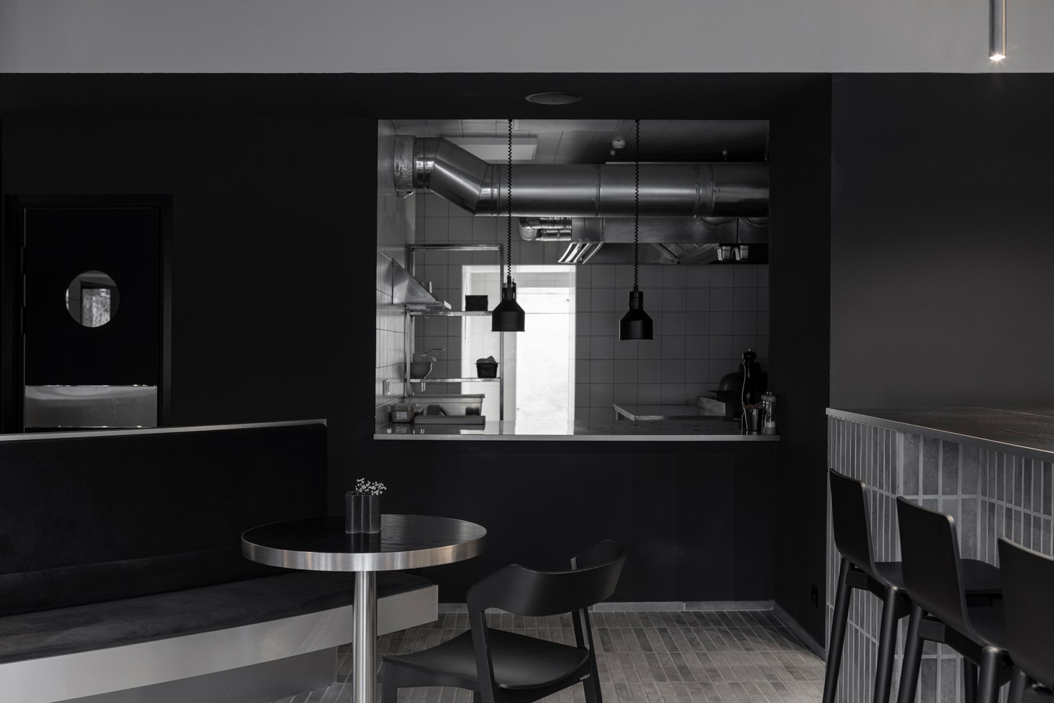 Chic Dining Project 1