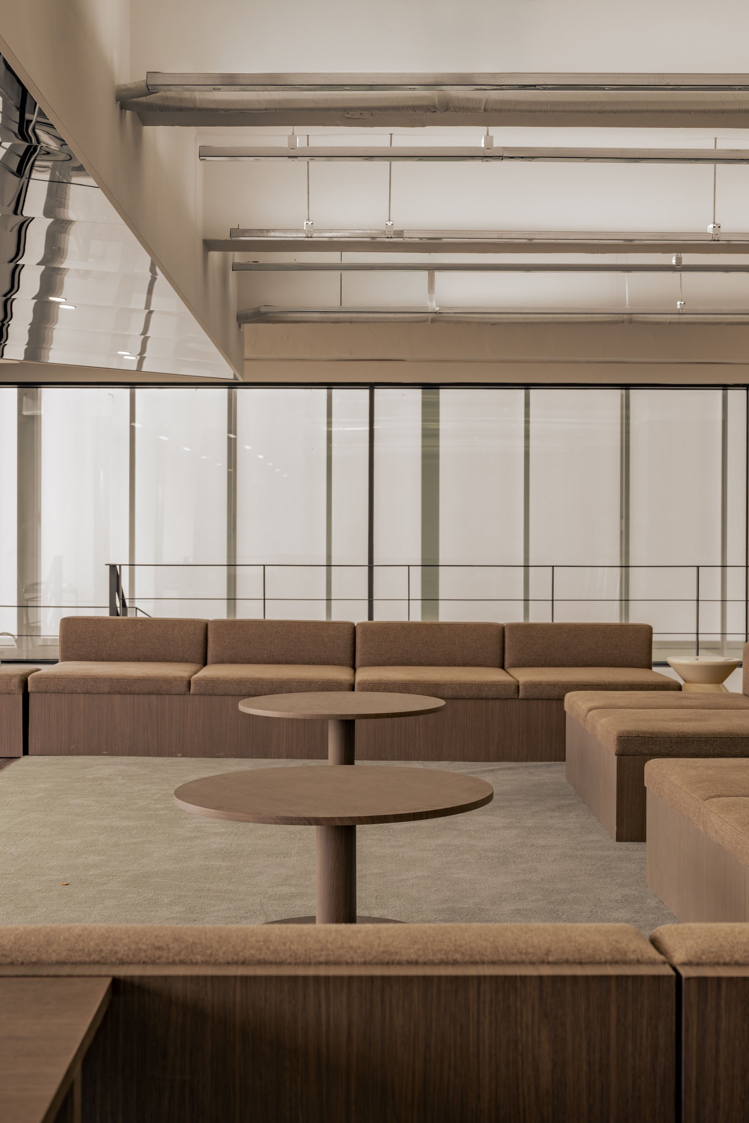 Contemporary Office Space 2