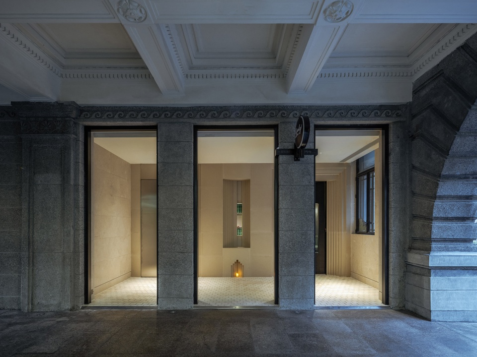 Contemporary Retail Collection 2