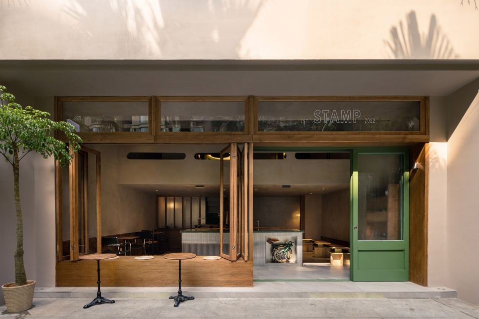 Classic Retail Interior 1