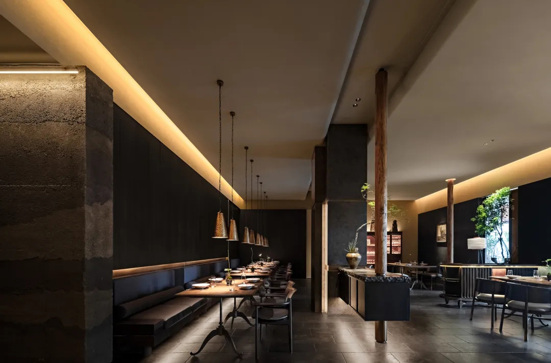 Elegant Dining Design 4