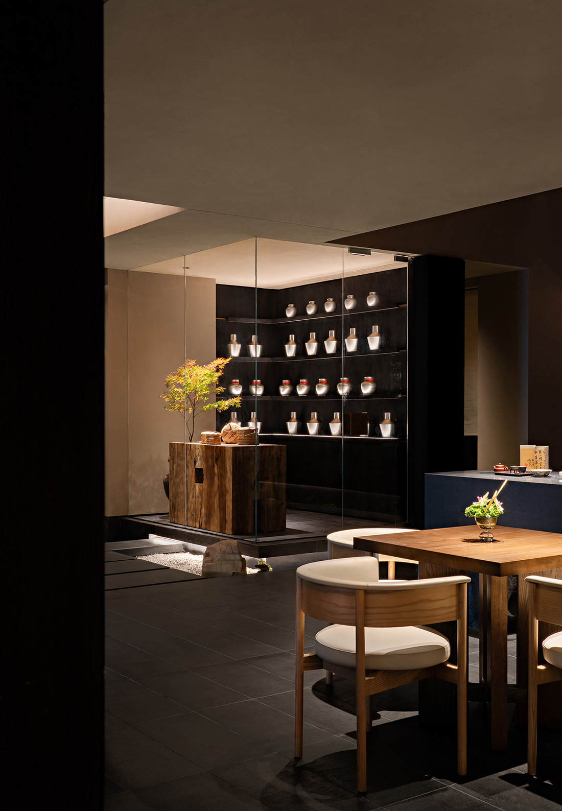 Elegant Dining Collection 4