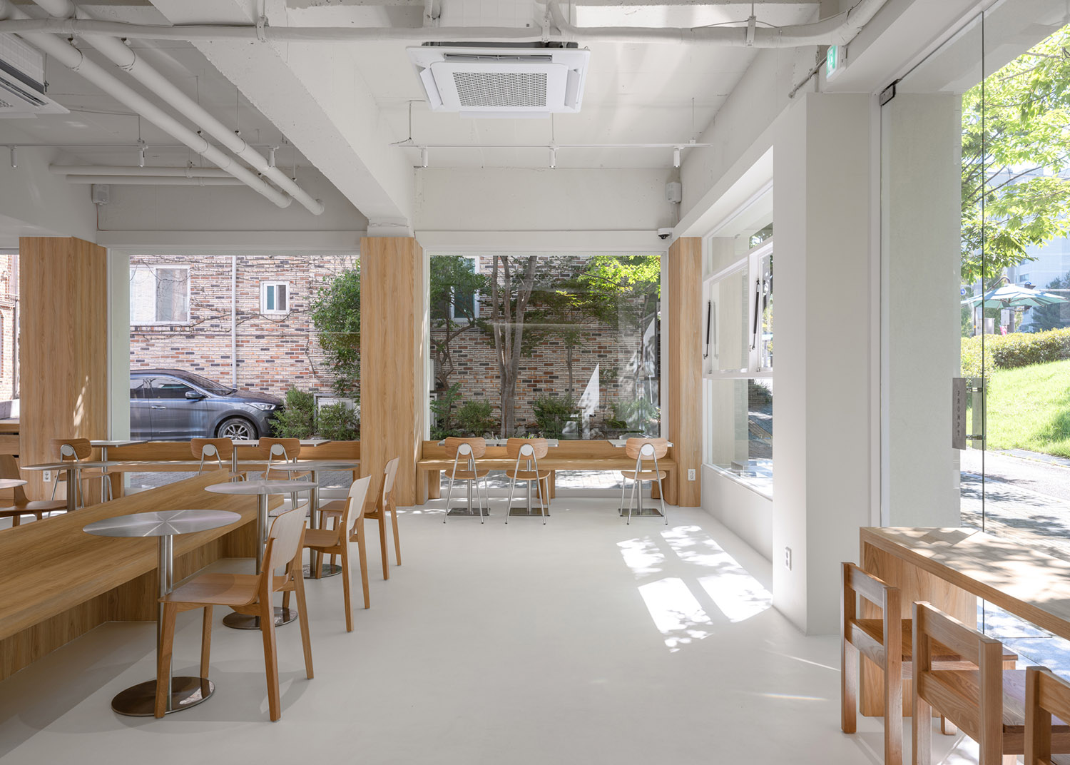 Classic Retail Concept 1