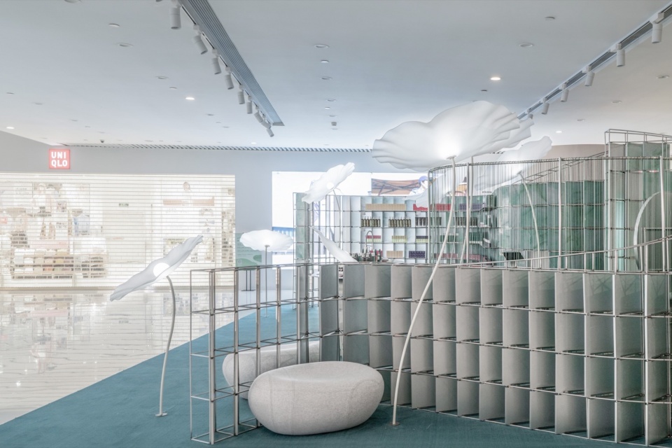 Industrial Retail Interior 2