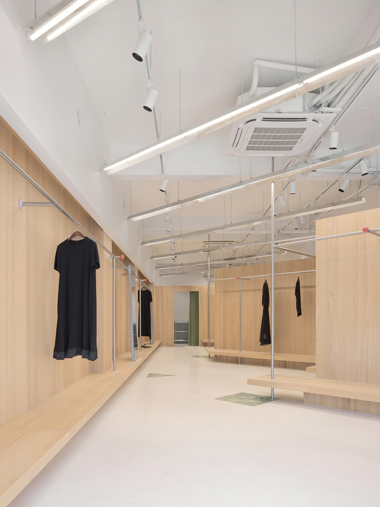 Industrial Retail Design 4