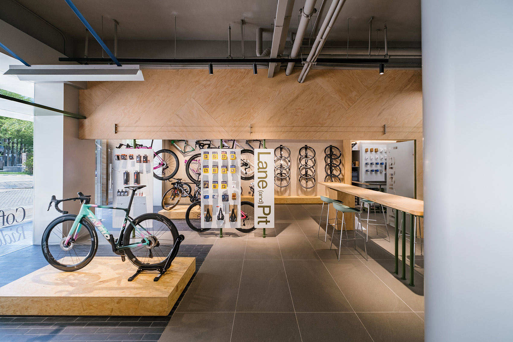 Industrial Retail Design 2