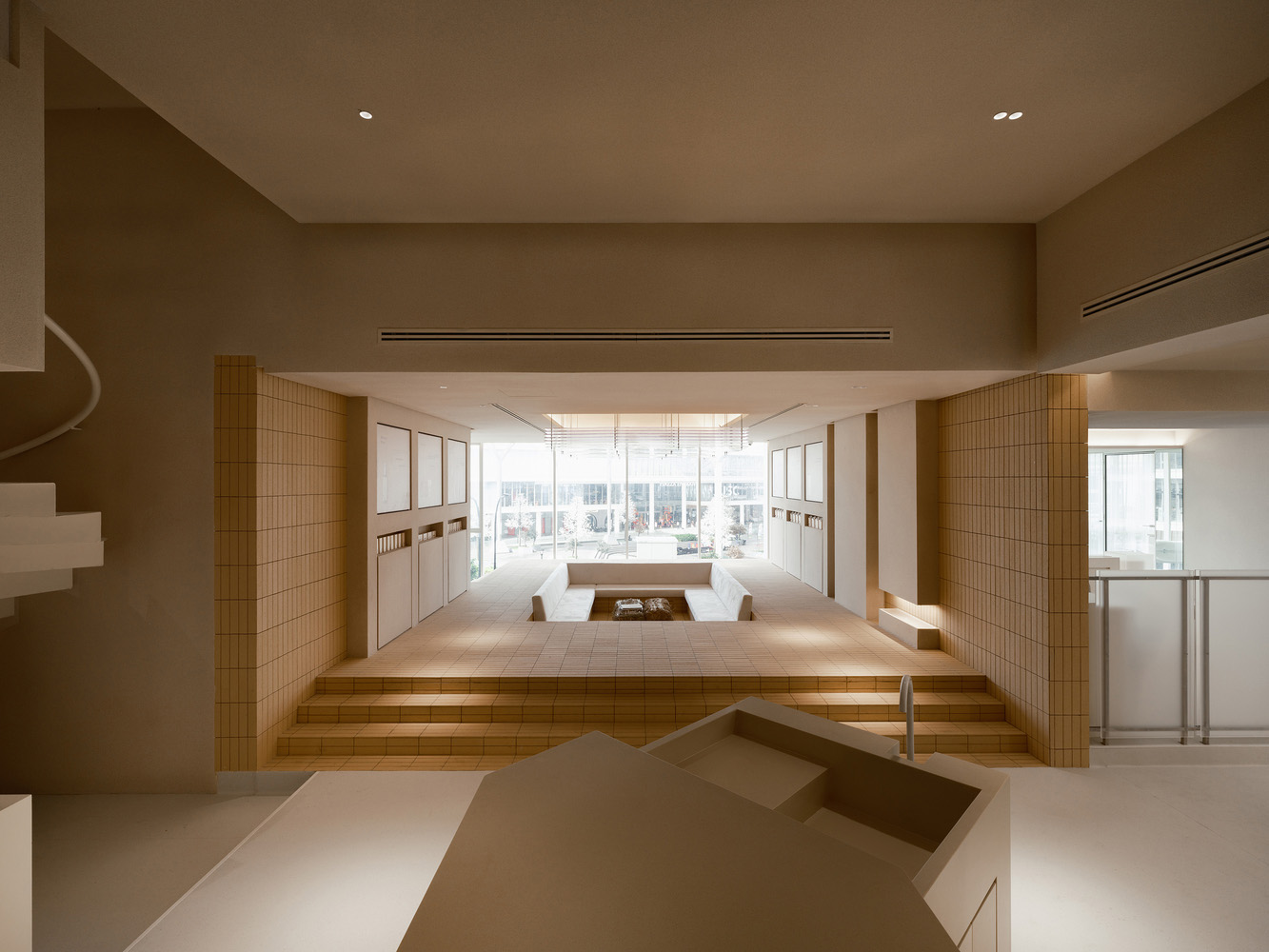 Modern Retail Collection 1