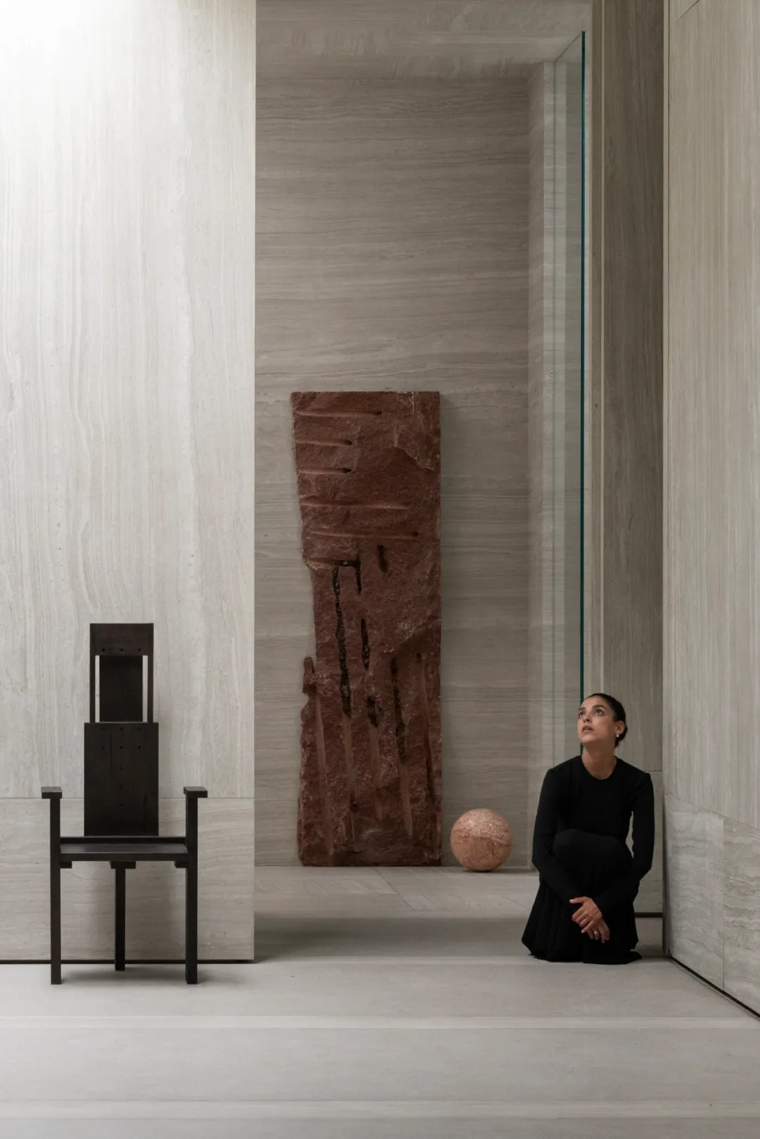 Luxurious Office Interior 3