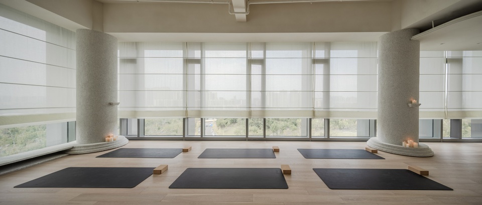 Elegant Bedroom Collection 1