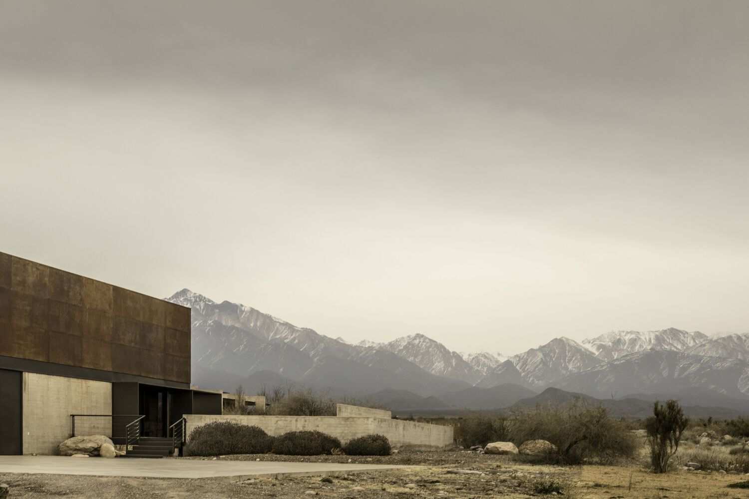 Sophisticated Exterior Project 4