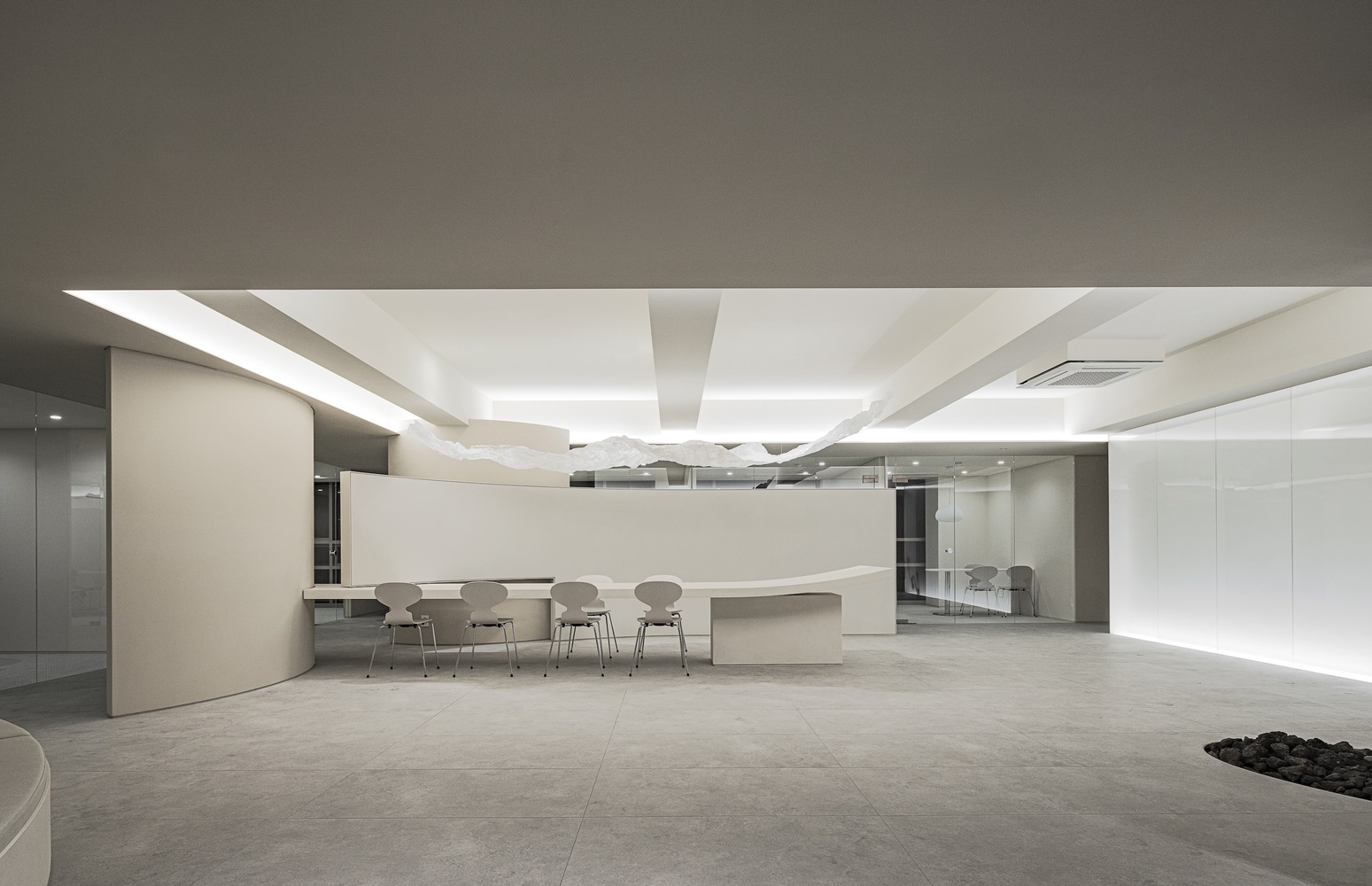 Minimalist Office Concept 1