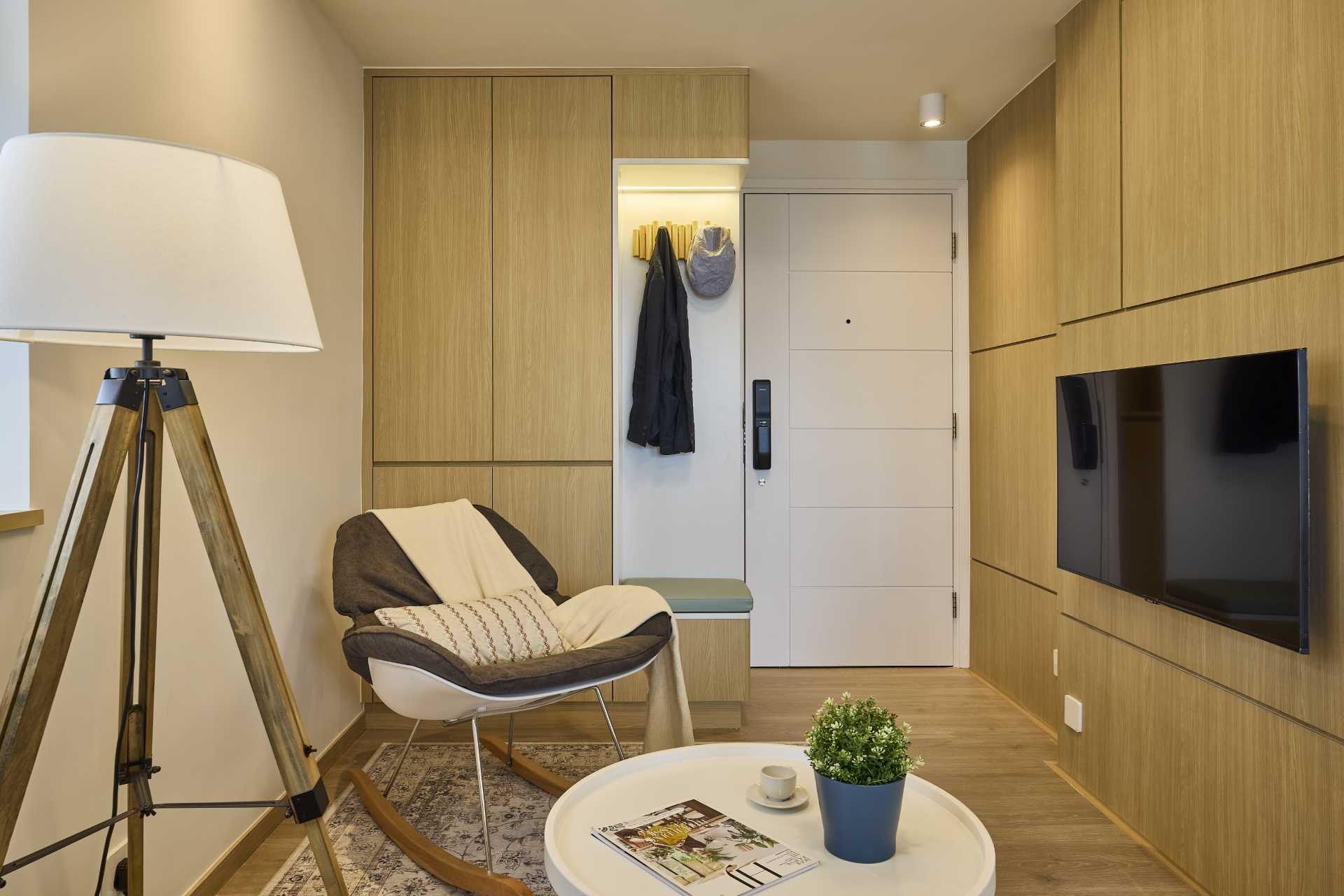 Renter-friendly apartment storage with warm neutral interior and movable furniture.