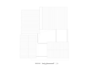 A technical drawing of a building's roof plan.