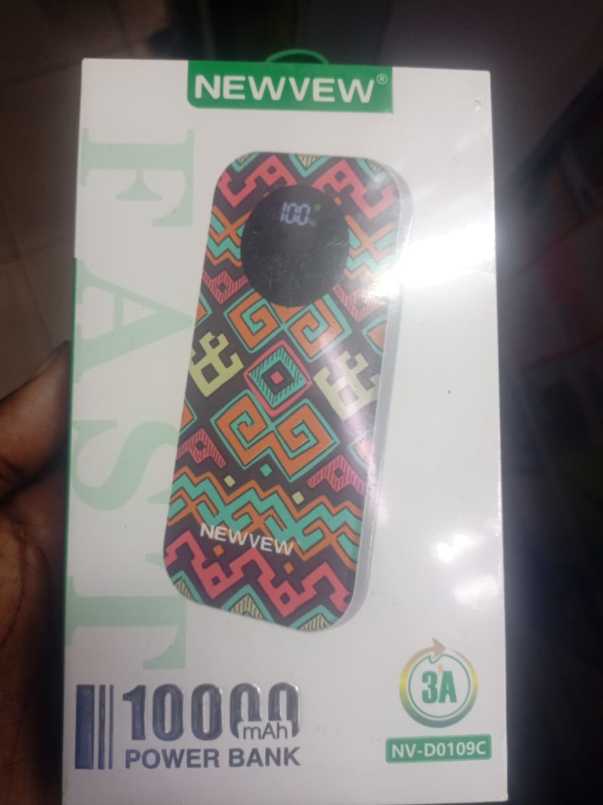 NEWVEW Tribal 10000 mAh powerbank thumbnail 2