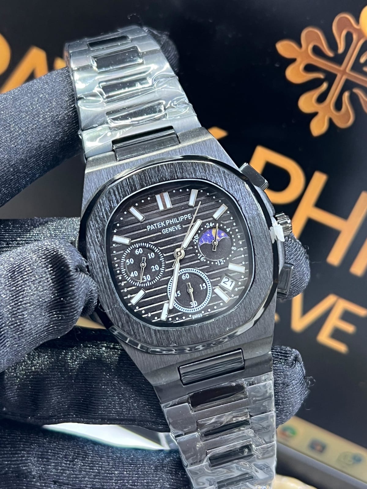 Patek Philippe Geneve thumbnail 2