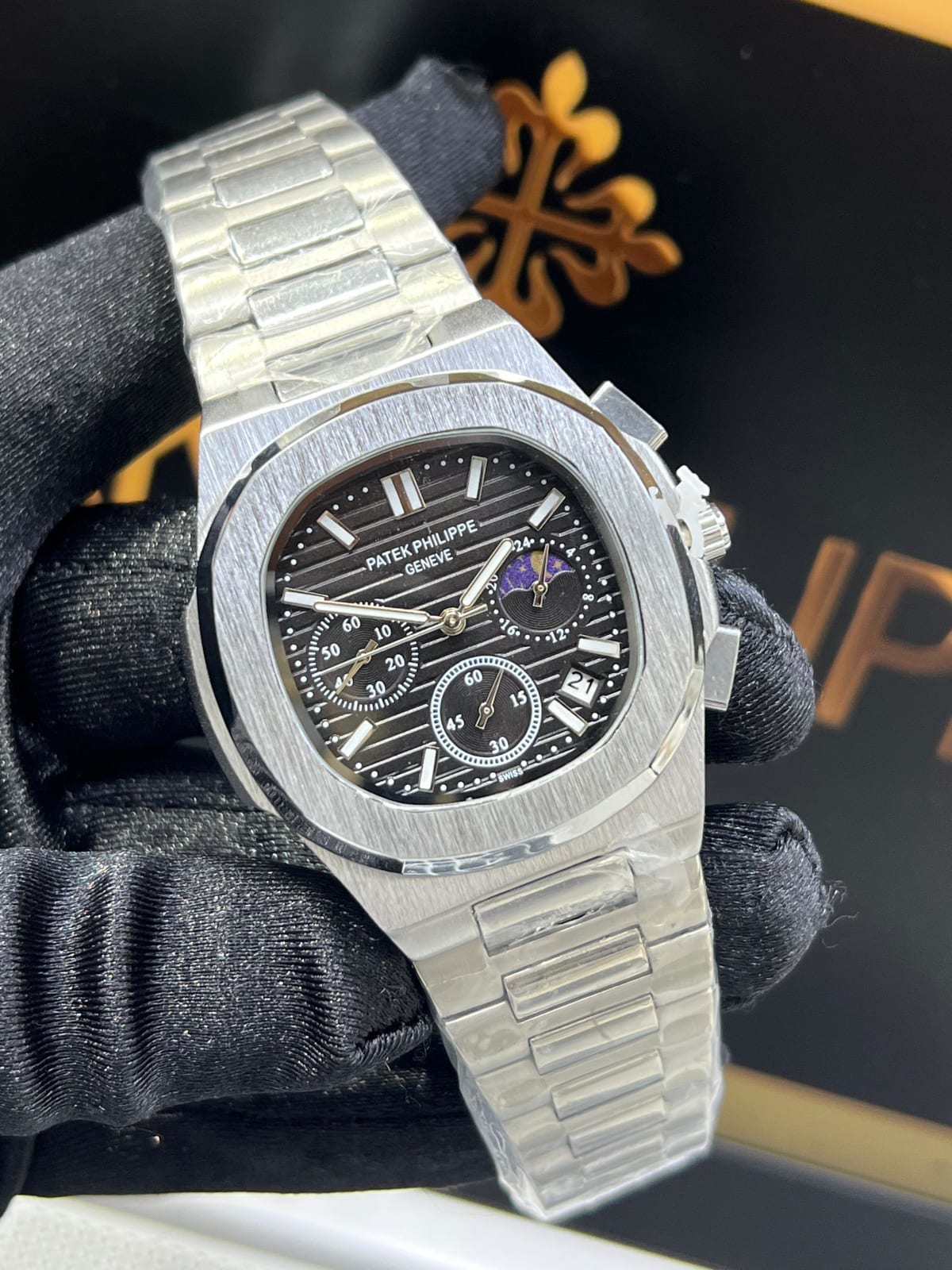 Patek Philippe Geneve thumbnail 4