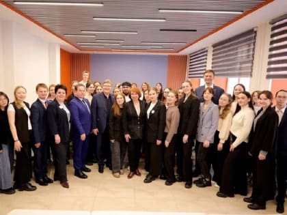 Андрей Исаев встретился со студентами Глазовского государственного инженерно-педагогического университета имени В.Г. Короленко