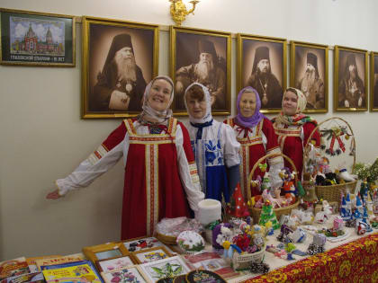 Время дарить подарки