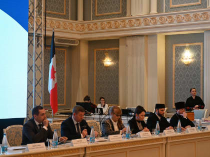 Доклад министра национальной политики Удмуртской Республики Петрова Э.С. на итоговой коллегии «Об итогах работы Министерства национальной политики Удмуртской Республики в 2024 году