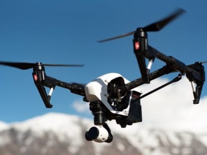 Два человека пострадали при атаке самолетом-беспилотником здания в Белгороде