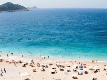 Трагедия на пляже: российский турист скончался в Турции