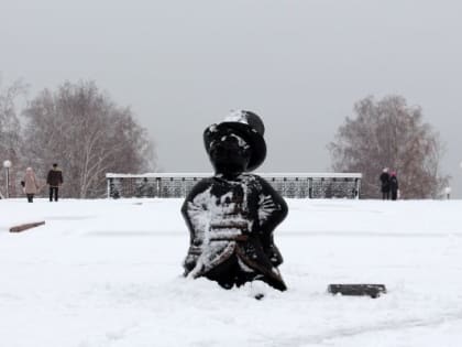 В Ижевске отреставрируют старые железные ограждения «моста» над улицей Карла Маркса 
