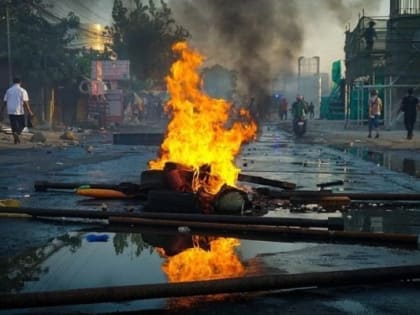 «Новый народный фронт» празднует победу на выборах в парламент Франции